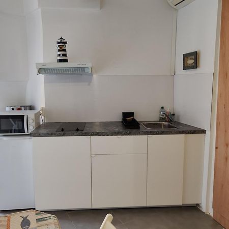 Appartement Joli T2 Ambiance Nautique Climatise Et Bien Situe à Marseillan  Extérieur photo