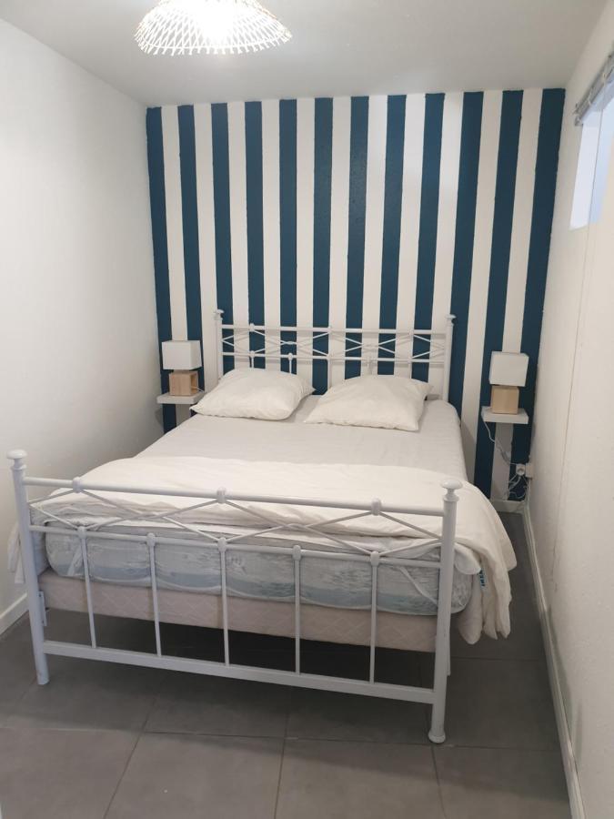 Appartement Joli T2 Ambiance Nautique Climatise Et Bien Situe à Marseillan  Extérieur photo